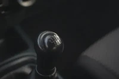 Sell Toyota Hilux 2023 - 44900 EUR, 17280 km - AUTO.MOTO.pt