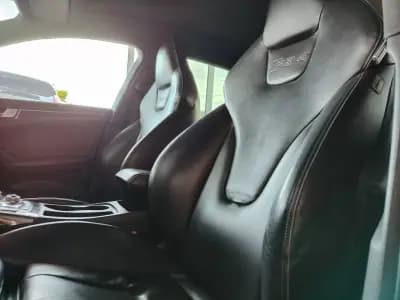 Vendo Audi RS4 Avant 2013 - 45900 EUR, 113000 km - AUTO.MOTO.pt