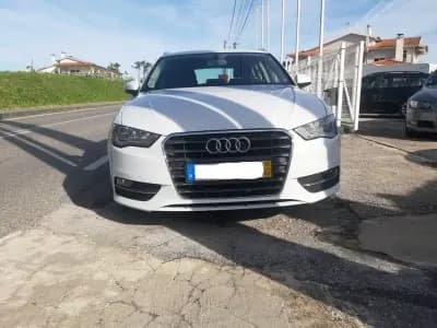 Vendo Audi A3 Sportback 2013 - 13000 EUR, 193468 km - AUTO.MOTO.pt