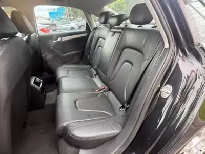 Vendo Audi A4 2011 - 13250 EUR, 222347 km - AUTO.MOTO.pt