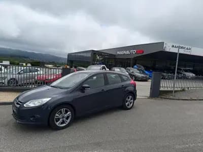 Sell Ford Focus 2014 - 9900 EUR, 168000 km - AUTO.MOTO.pt