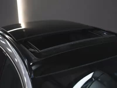 Sell Mercedes-Benz GLA 180 2016 - 23990 EUR, 126000 km - AUTO.MOTO.pt