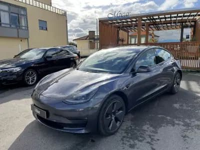 Vendo Tesla Model 3 2023 - 31950 EUR, 63000 km - AUTO.MOTO.pt