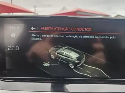 Sell Peugeot 2008 2021 - 19500 EUR, 61150 km - AUTO.MOTO.pt