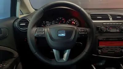 Sell SEAT Leon 2012 - 5900 EUR, 395479 km - AUTO.MOTO.pt