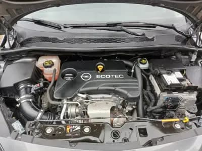 Sell Opel Corsa 2015 - 7750 EUR, 115569 km - AUTO.MOTO.pt