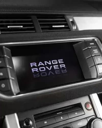 Sell Land Rover Range Rover Evoque 2013 - 20450 EUR, 180000 km - AUTO.MOTO.pt