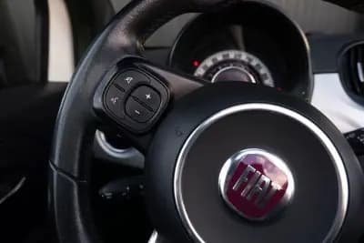 Vendo Fiat 500C 2021 - 11600 EUR, 114000 km - AUTO.MOTO.pt