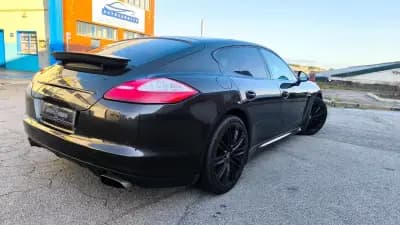 Vendo Porsche Panamera 2011 - 29900 EUR, 190000 km - AUTO.MOTO.pt