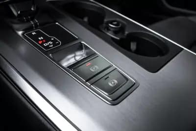 Sell Audi A6 Avant 2020 - 39750 EUR, 89963 km - AUTO.MOTO.pt