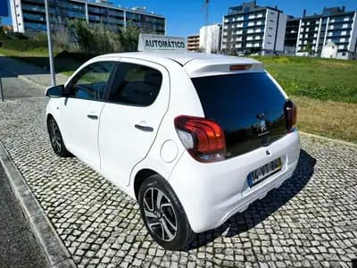 Vendo Peugeot 108 2018 - 9999 EUR, 180453 km - AUTO.MOTO.pt