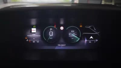 Vendo Peugeot 308 SW 2024 - 24350 EUR, 22000 km - AUTO.MOTO.pt