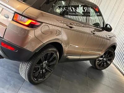 Vendo Land Rover Range Rover Evoque 2015 - 23500 EUR, 152000 km - AUTO.MOTO.pt