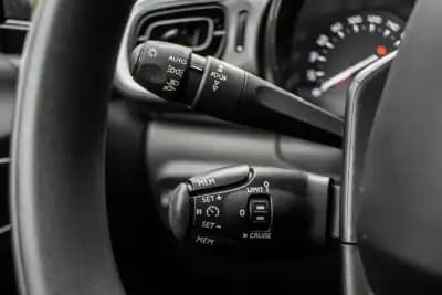 Sell Citroën C3 2024 - 13990 EUR, 21393 km - AUTO.MOTO.pt