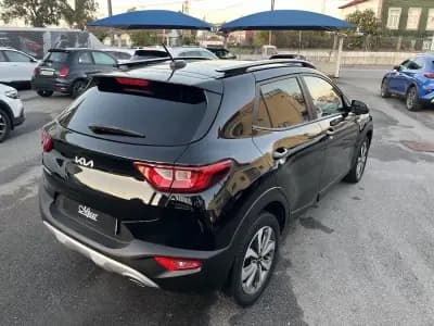 Sell Kia Stonic 2022 - 13750 EUR, 93000 km - AUTO.MOTO.pt