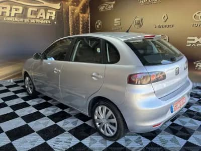 Vendo SEAT Ibiza 2006 - 4750 EUR, 172000 km - AUTO.MOTO.pt