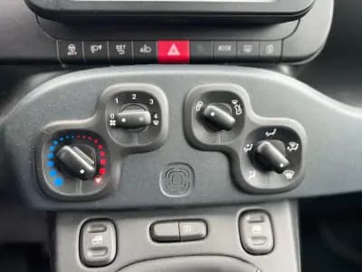 Sell Fiat Panda 2024 - 14250 EUR, 36347 km - AUTO.MOTO.pt