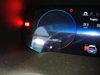 Sell Renault Captur 2020 - 18699 EUR, 92031 km - AUTO.MOTO.pt