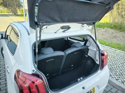 Vendo Peugeot 108 2018 - 9999 EUR, 180453 km - AUTO.MOTO.pt