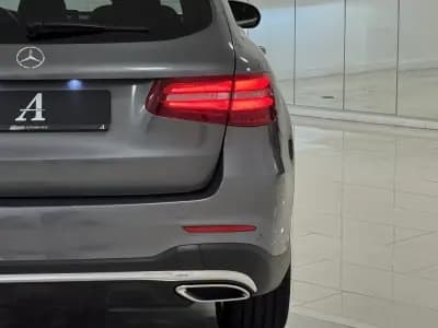 Vendo Mercedes-Benz GLC 250 2018 - 22890 EUR, 313000 km - AUTO.MOTO.pt