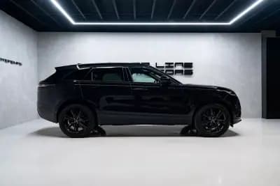 Vendo Land Rover Range Rover Velar 2021 - 52950 EUR, 67000 km - AUTO.MOTO.pt