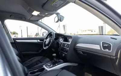 Vendo Audi A4 Avant 2014 - 14900 EUR, 277000 km - AUTO.MOTO.pt