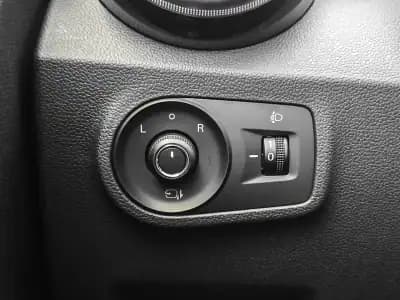 Sell MG ZS 2020 - 19250 EUR, 15000 km - AUTO.MOTO.pt