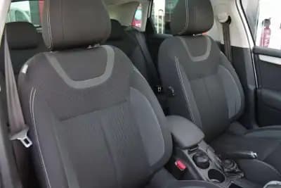 Sell Citroën C4 2017 - 12990 EUR, 132000 km - AUTO.MOTO.pt