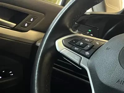 Sell Volkswagen Golf 2021 - 17990 EUR, 50000 km - AUTO.MOTO.pt