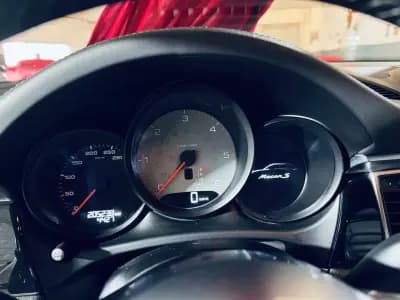 Sell Porsche Macan 2014 - 42990 EUR, 205232 km - AUTO.MOTO.pt