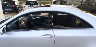 Vendo Mercedes-Benz CLK 220 2006 - 11990 EUR, 239000 km - AUTO.MOTO.pt