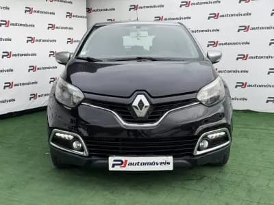 Vendo Renault Captur 2016 - 12990 EUR, 142000 km - AUTO.MOTO.pt