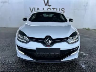 Vendo Renault Mégane Coupe 2013 - 24500 EUR, 105200 km - AUTO.MOTO.pt