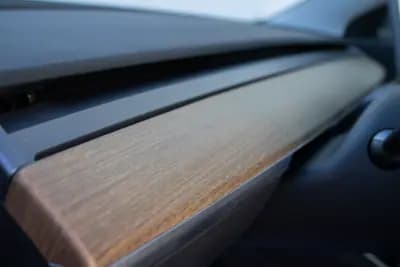 Vendo Tesla Model 3 2020 - 22999 EUR, 135693 km - AUTO.MOTO.pt