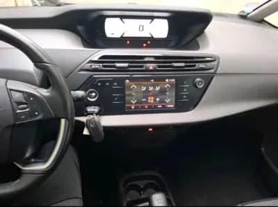 Sell Citroën C4 Grand Picasso 2019 - 10490 EUR, 168410 km - AUTO.MOTO.pt