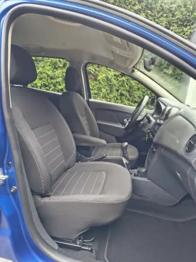 Vendo Dacia Sandero 2020 - 10400 EUR, 108000 km - AUTO.MOTO.pt