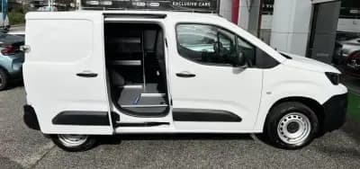 Vendo Peugeot Partner 1.5 BlueHDi Pro Standard 2021 - 14900 EUR, 62468 km - AUTO.MOTO.pt