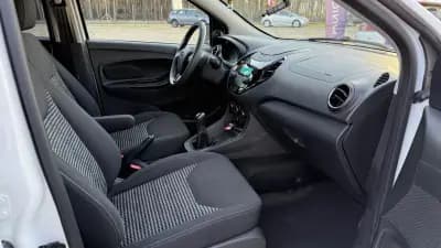 Sell Ford KA 2018 - 11250 EUR, 142000 km - AUTO.MOTO.pt