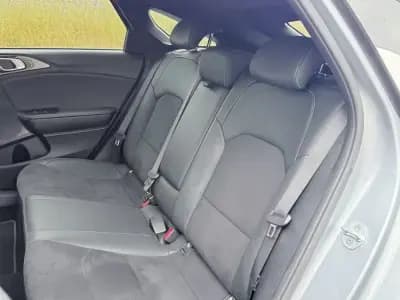 Vendo Kia ProCeed 2019 - 22490 EUR, 127000 km - AUTO.MOTO.pt