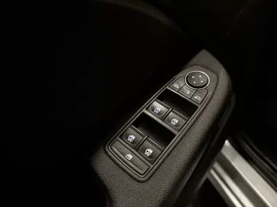 Sell Renault Clio 2023 - 14990 EUR, 109400 km - AUTO.MOTO.pt