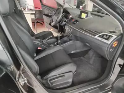 Sell Renault Mégane Sport Tourer 2009 - 5750 EUR, 210000 km - AUTO.MOTO.pt