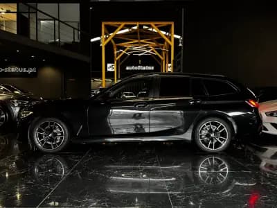 Vendo BMW 318 2022 - 29990 EUR, 100253 km - AUTO.MOTO.pt