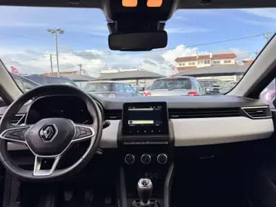 Vendo Renault Clio 2023 - 15500 EUR, 136000 km - AUTO.MOTO.pt