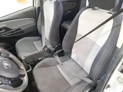 Sell Toyota Yaris 2020 - 16900 EUR, 16659 km - AUTO.MOTO.pt