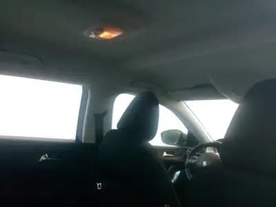 Vendo Peugeot 308 2015 - 11500 EUR, 139000 km - AUTO.MOTO.pt