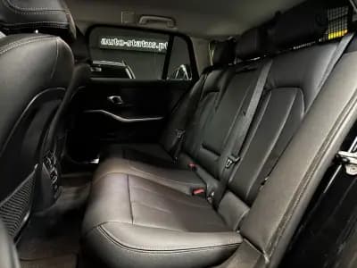 Vendo BMW 318 2022 - 29990 EUR, 100253 km - AUTO.MOTO.pt