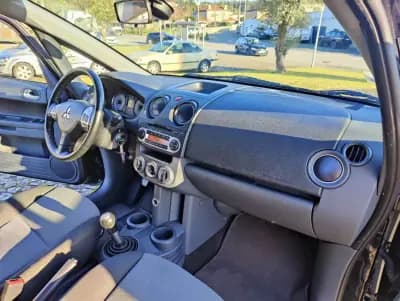 Vendo Mitsubishi Colt 2013 - 6750 EUR, 86529 km - AUTO.MOTO.pt