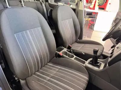 Vendo Ford Focus SW 2008 - 5990 EUR, 299000 km - AUTO.MOTO.pt