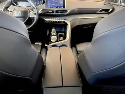 Sell Peugeot 3008 2018 - 20000 EUR, 163500 km - AUTO.MOTO.pt