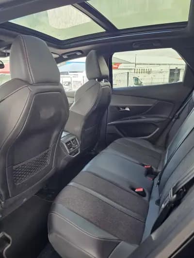 Vendo Peugeot 3008 2019 - 19600 EUR, 84500 km - AUTO.MOTO.pt